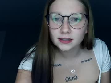 Oohlarae22 June 16, 2026 Chaturbate stream image