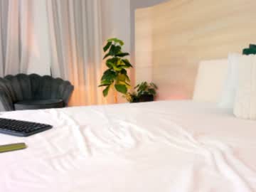 Ellaa_White June 16, 2026 Chaturbate stream image