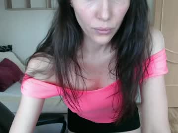 Lunessa_Night June 17, 2026 Chaturbate stream image