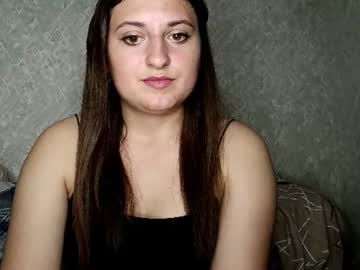 Lunalili_1900 June 17, 2026 Chaturbate stream image
