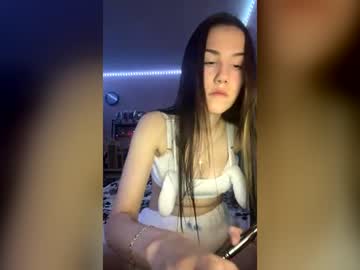 Nikki_Sweats June 17, 2026 Chaturbate stream image
