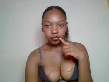 Zyraelle_01 June 18, 2026 Chaturbate stream image