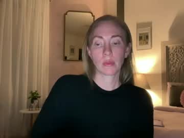 Sarahgiroux86 June 19, 2026 Chaturbate stream image