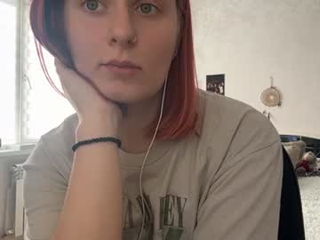 Maxietoaston June 19, 2026 Chaturbate stream image
