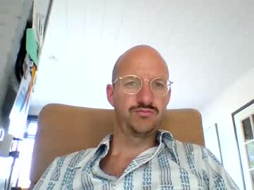 Martinadam18 June 20, 2026 Chaturbate stream image