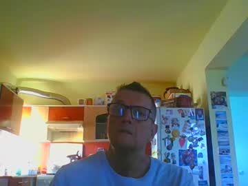 Ulmeni4 June 22, 2026 Chaturbate stream image