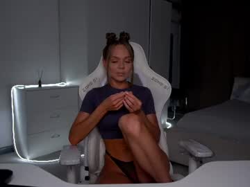 Evelina_Fox June 22, 2026 Chaturbate stream image
