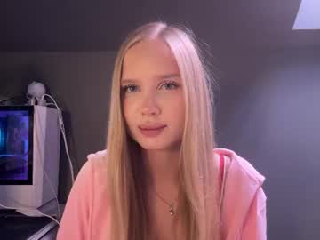 Roseslorens June 23, 2026 Chaturbate stream image