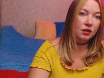 Jenny_Oliviawow June 23, 2026 Chaturbate stream image