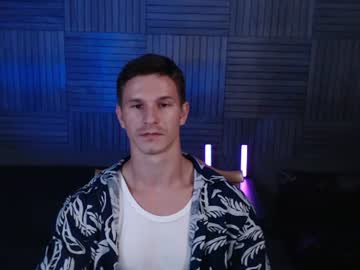 Puremenshape June 23, 2026 Chaturbate stream image