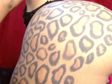 Aiuny_Queens June 25, 2026 Chaturbate stream image
