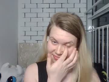 Iolahollingshead June 25, 2026 Chaturbate stream image