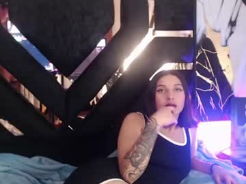 Bellaandvestiacs June 27, 2026 Chaturbate stream image