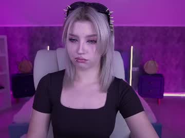 Selenairis July 01, 2026 Chaturbate stream image