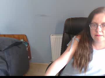 Mandarinka28 July 01, 2026 Chaturbate stream image