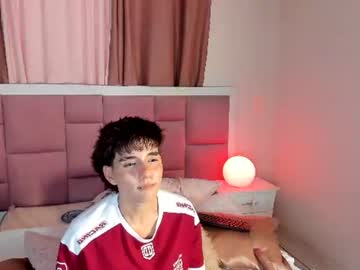 Christopher_Robin4 July 01, 2026 Chaturbate stream image