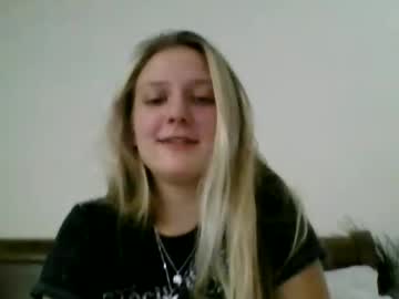 Bigtittybella21 July 02, 2026 Chaturbate stream image