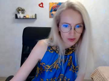 Luckcristal July 02, 2026 Chaturbate stream image