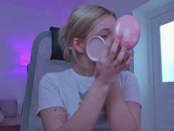 Aurorawrenfield July 03, 2026 Chaturbate stream image