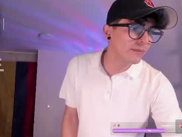 Mikeyvioleta July 03, 2026 Chaturbate stream image