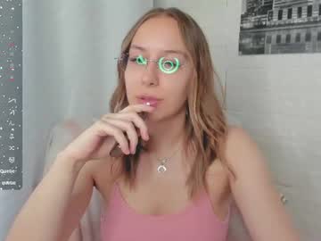 Dina_Sunshine July 03, 2026 Chaturbate stream image