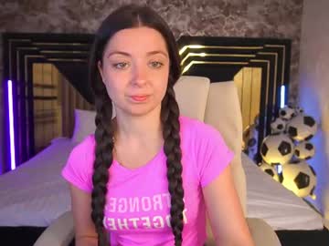 Diamondeyeess July 04, 2026 Chaturbate stream image