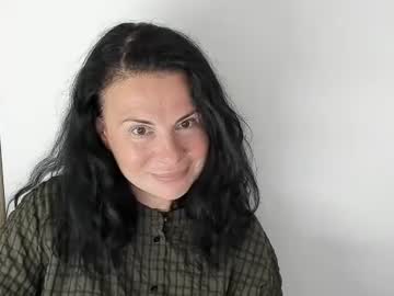 Ariymil July 04, 2026 Chaturbate stream image