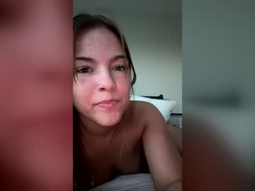 Madsbunni July 05, 2026 Chaturbate stream image