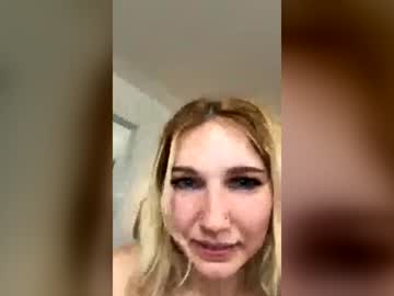 Lotussummer July 05, 2026 Chaturbate stream image
