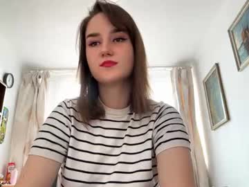 Alizavigneau July 05, 2026 Chaturbate stream image