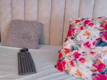 Dulce_Holy July 06, 2026 Chaturbate stream image