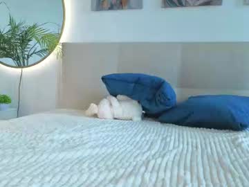 Velavee July 07, 2026 Chaturbate stream image
