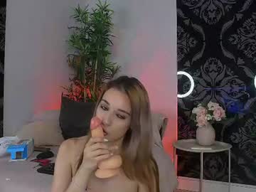 Khristybells July 07, 2026 Chaturbate stream image