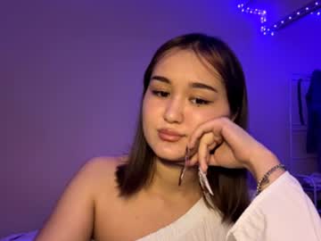 Julietbruchey July 07, 2026 Chaturbate stream image