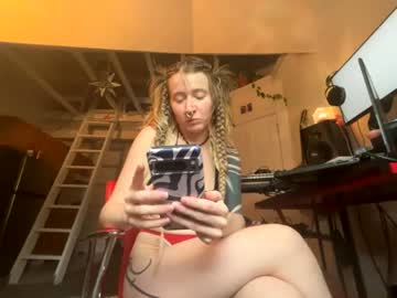 Berrislutty July 07, 2026 Chaturbate stream image
