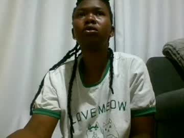 Queenleona61 July 08, 2026 Chaturbate stream image