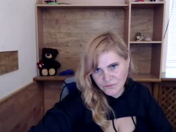 Vanillaloveli July 09, 2026 Chaturbate stream image
