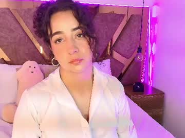 Bella_Swwan_ July 09, 2026 Chaturbate stream image