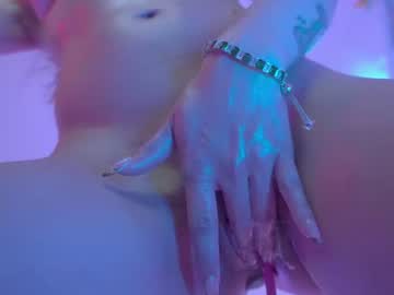 Honeeeey_ July 10, 2026 Chaturbate stream image