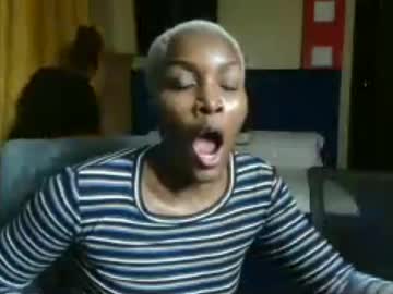 Prettyquee July 13, 2026 Chaturbate stream image