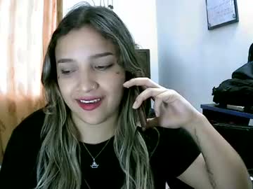 Izzy_32 July 15, 2026 Chaturbate stream image