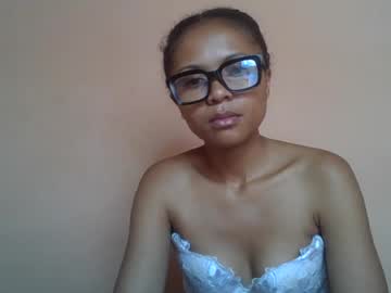 Sylvaniah01 July 15, 2026 Chaturbate stream image