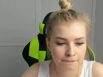 Avelinerose July 17, 2026 Chaturbate stream image