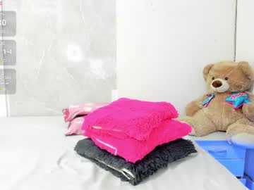 Sarah_Lowee July 17, 2026 Chaturbate stream image