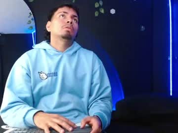 Enrique_Villa23 July 18, 2026 Chaturbate stream image