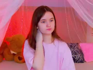 Strawbunnybite July 19, 2026 Chaturbate stream image
